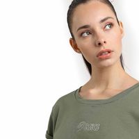 remera-outline-aw22